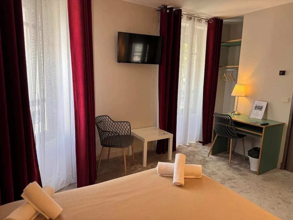 Hôtel Paris Vésinet - Miniature 6