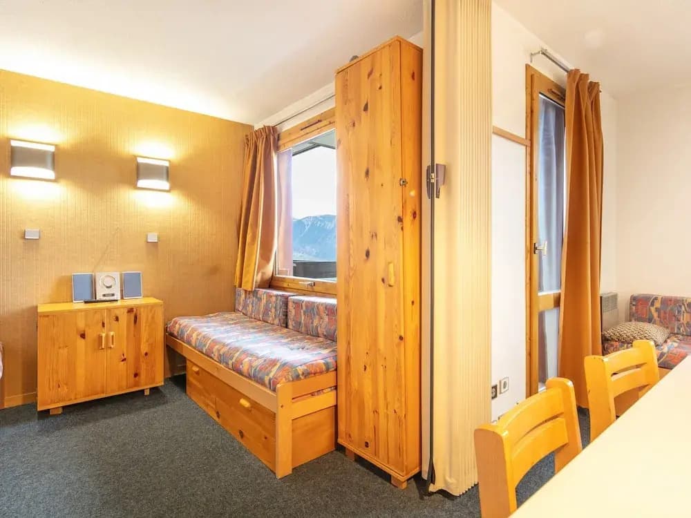 Studio in Doucy at the Foot of Ski Slopes - Photo 3