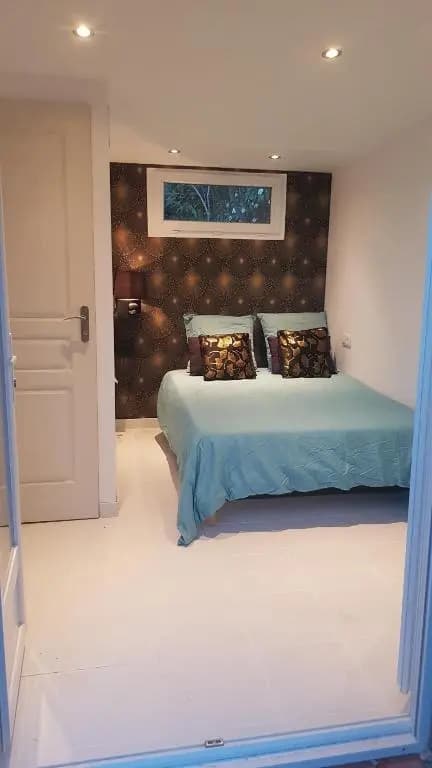 Guest House bedroom Riviera - Private Entrance - Photo 2