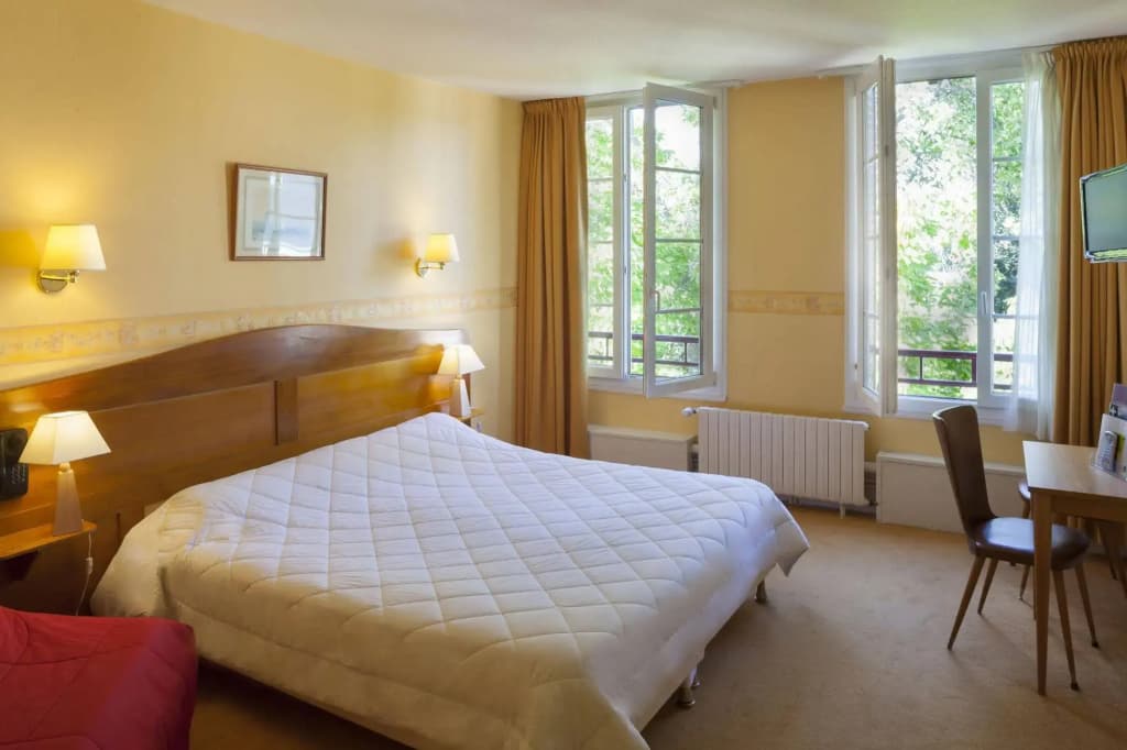 Hôtel Le Chalet de la Forêt - Photo 3