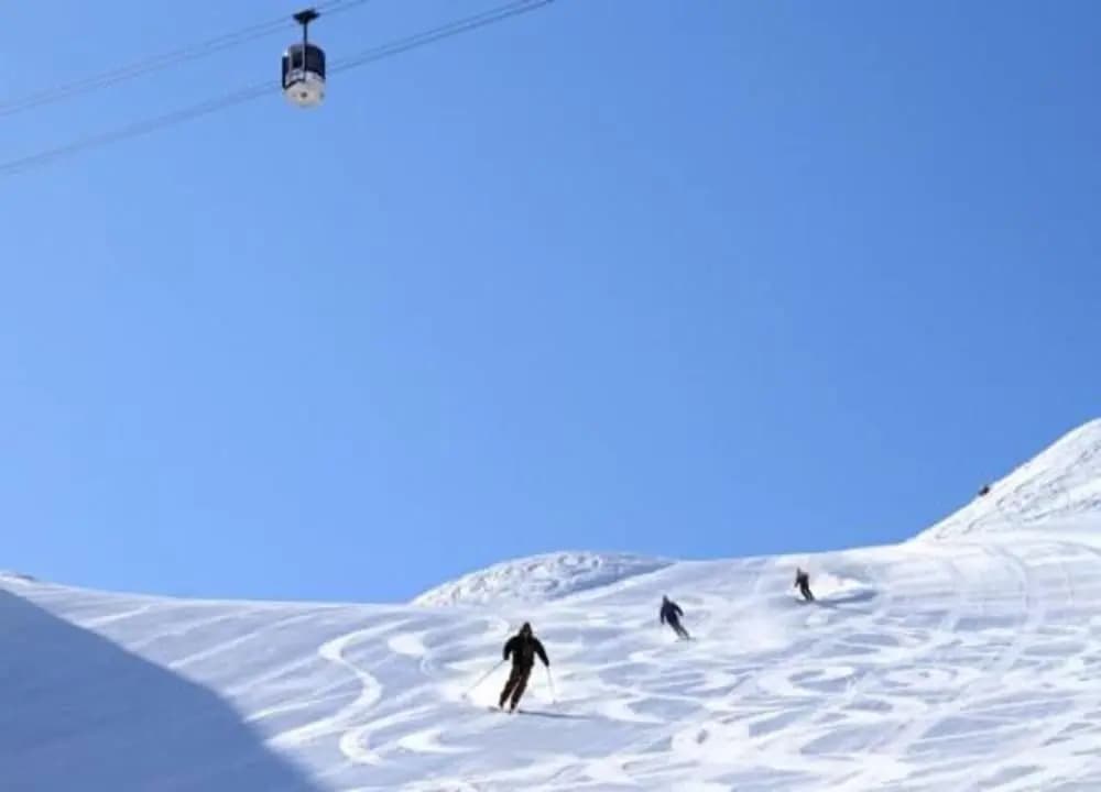 Compact & Convenient Alpine Stay - Photo 5