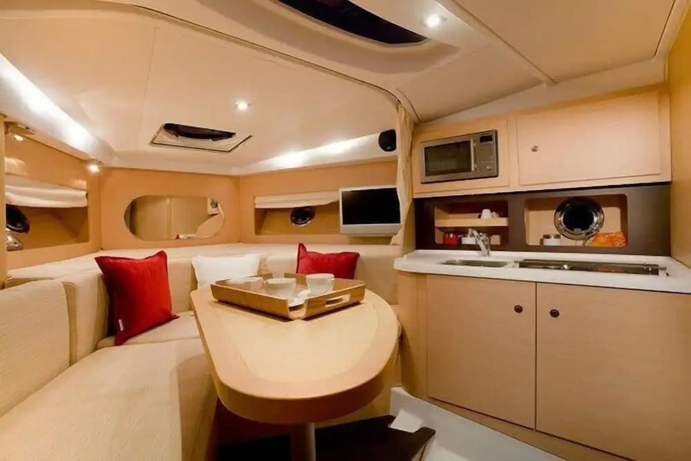 Bateau de Prestige - Photo 3