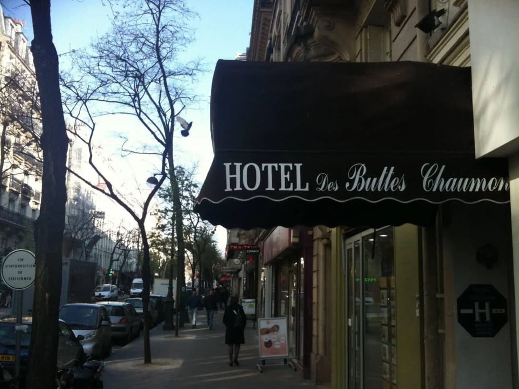 Hotel Des Buttes Chaumont - Photo 1