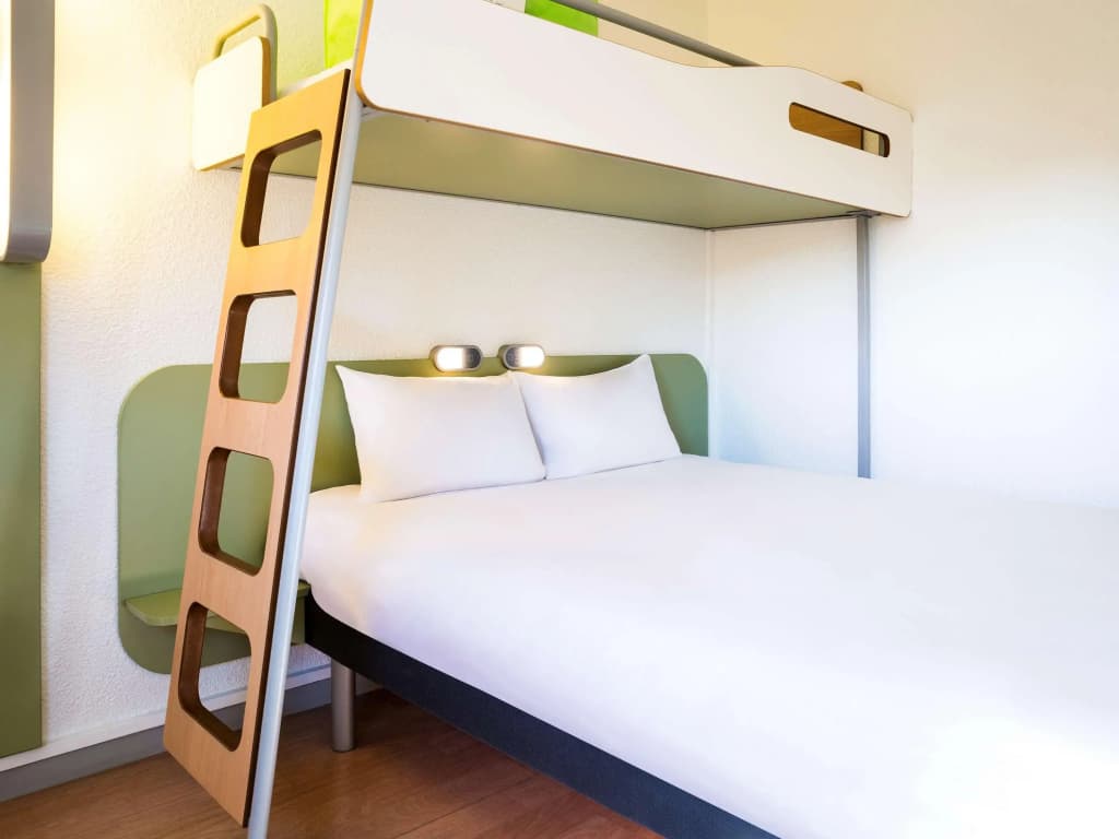 ibis budget Toulouse Centre Gare - Photo 4