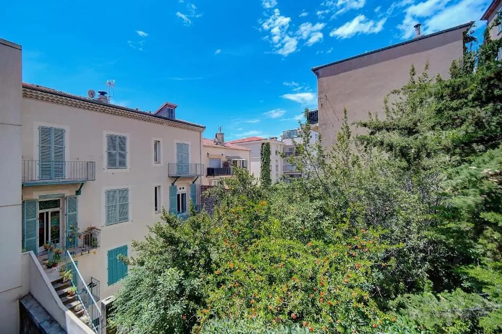 2 PIECES MODERNE AVEC TERRASSE ET PARKING A 3MN DES PLAGES !l- A1B230 - Photo 1