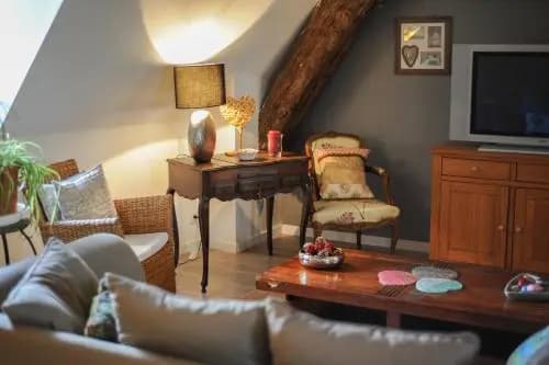 Au Coeur Des Chateaux - Photo 3