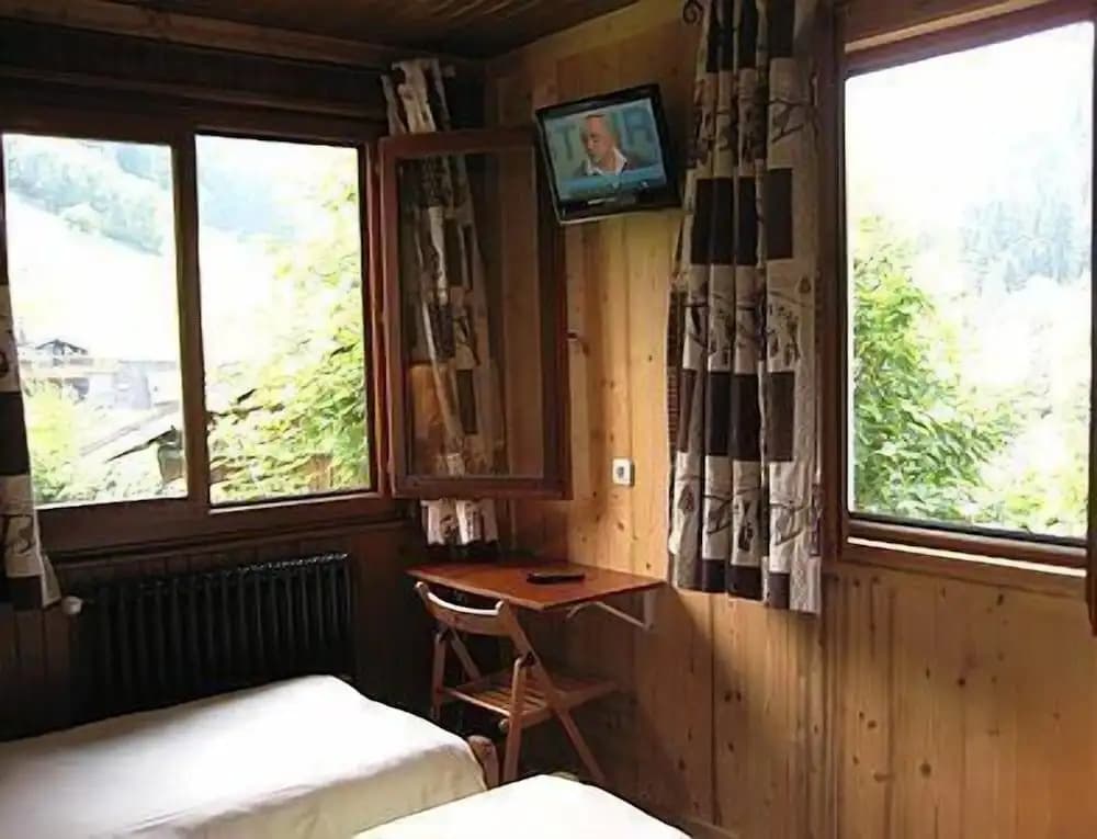 Hôtel le Christiania - Photo 2