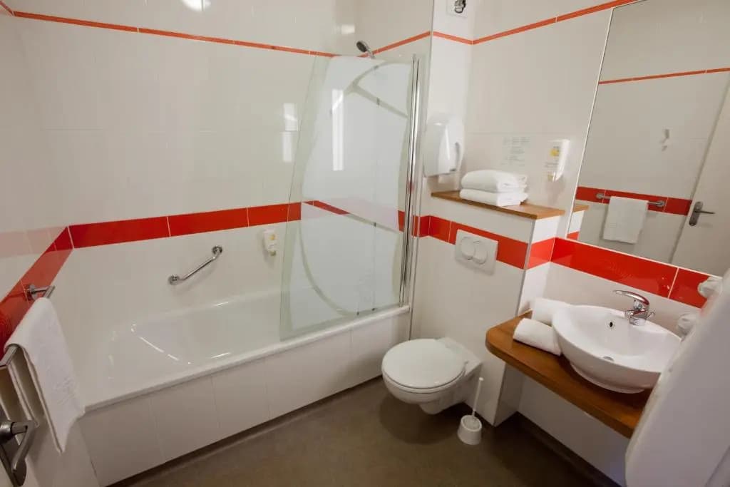 Brit Hotel La Cote Des Havres - Photo 4