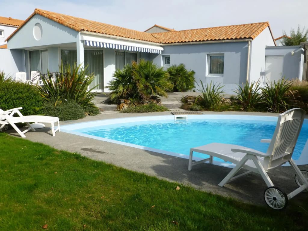Luxurious Villa With Private Pool in the Vendee - Miniature 6