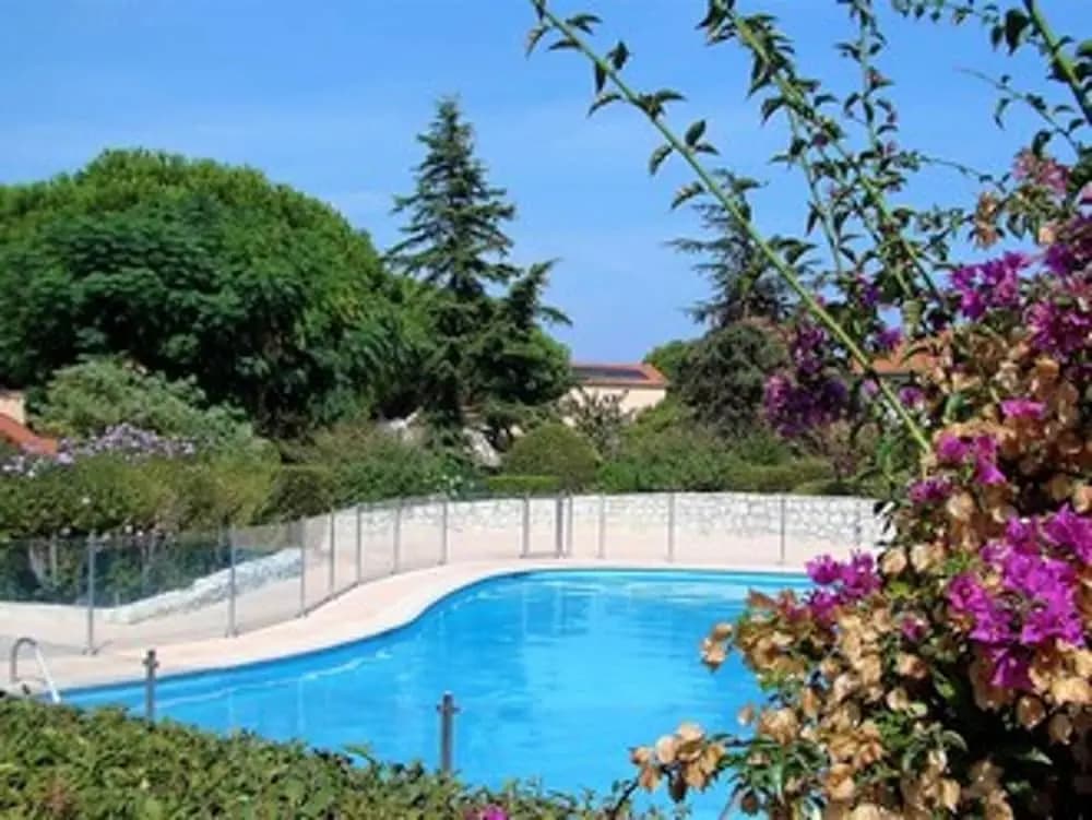 Apartment With one Bedroom in Antibes, With Wonderful sea View, Pool A - Photo 4