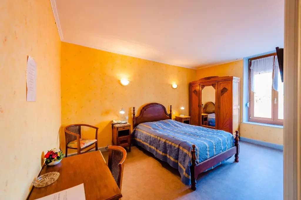 Hotel Le Commerce - Photo 5