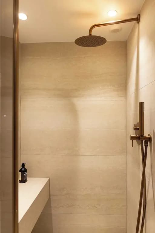Chic A/C Central apt - 2bdr/6p - Faubourg s/ Denis - Miniature 7