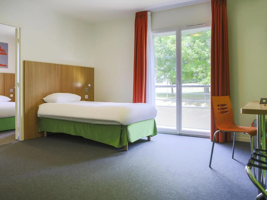 ibis Styles Bourbon Lancy - Photo 2
