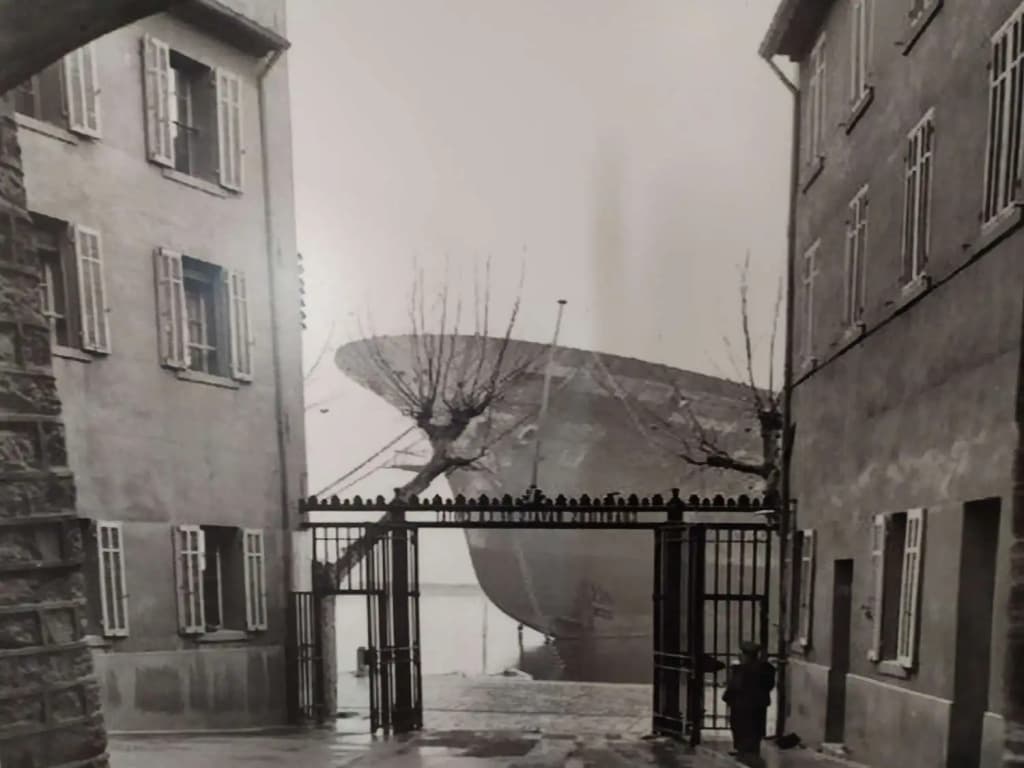 Best Western Premier Hotel Vieux Port - Photo 1
