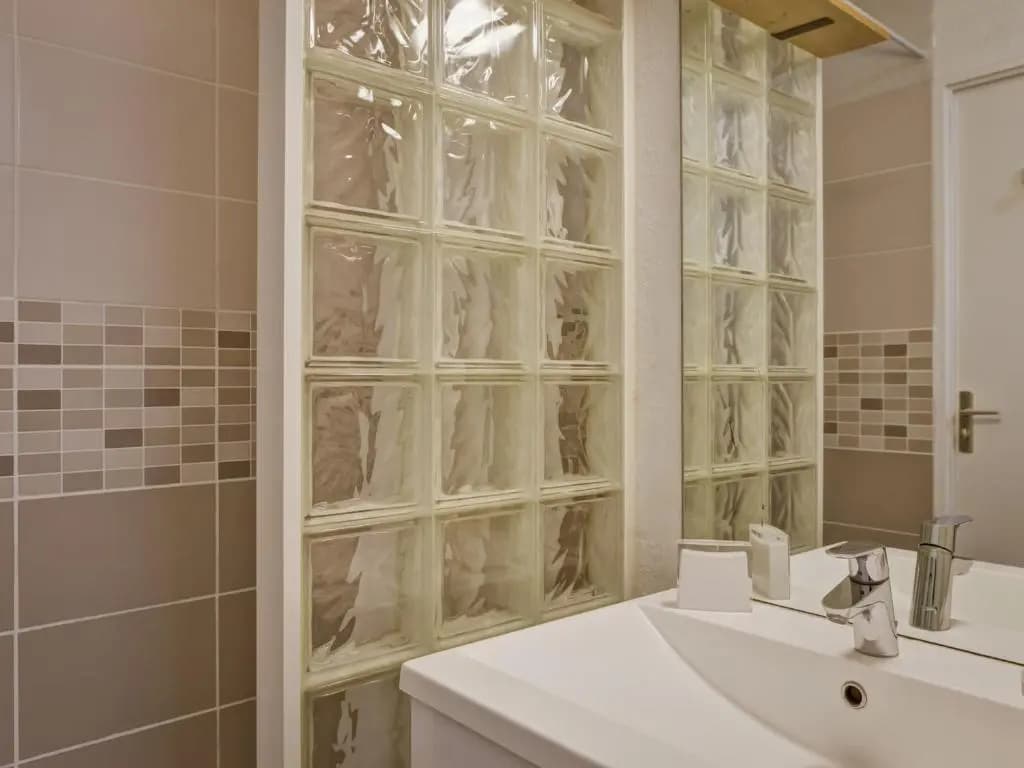Appartement Brides-les-Bains, 1 pièce, 4 personnes - FR-1-512-81 - Miniature 7