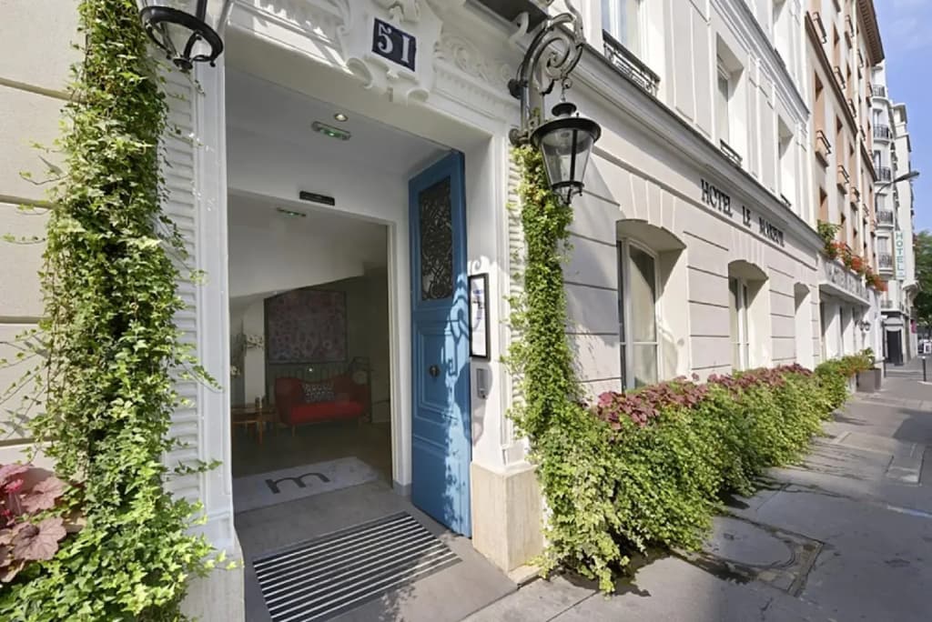 Hotel Le Mareuil - Photo 1