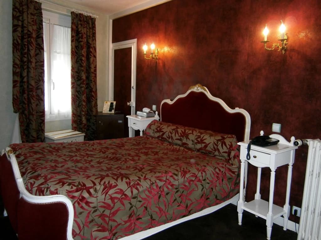 Hostellerie du Grand Sully - Miniature 6