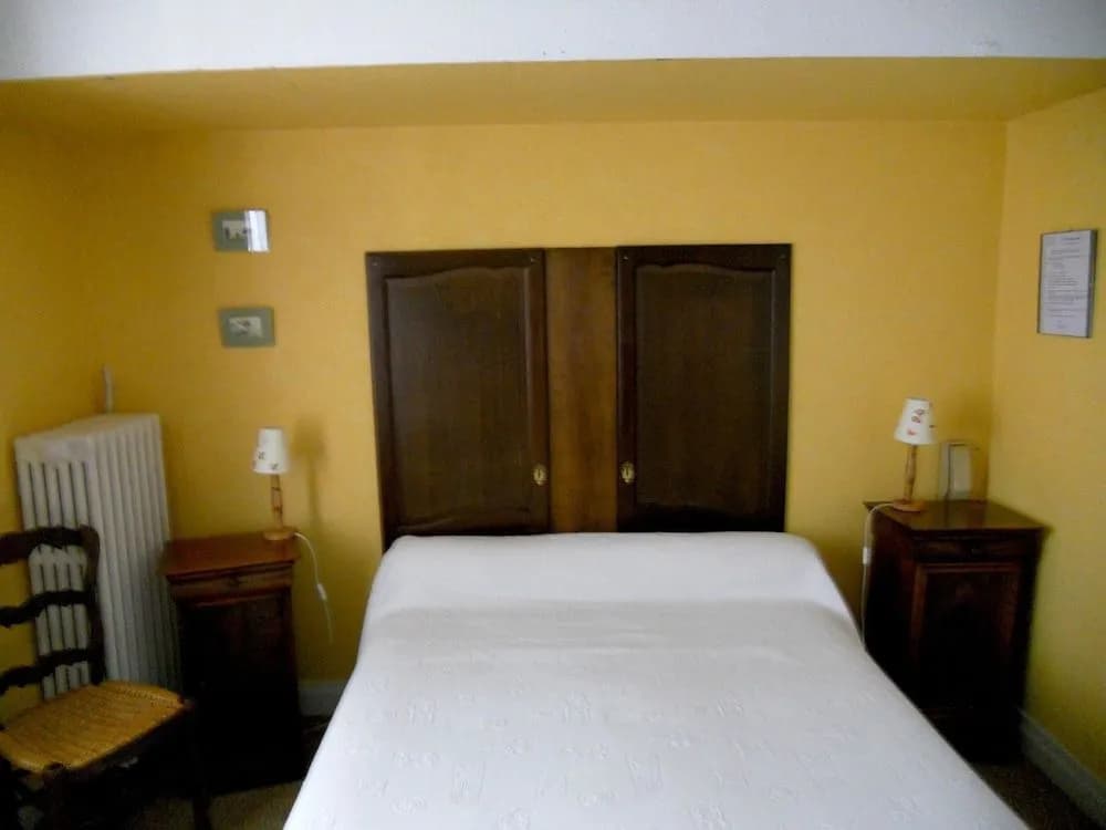 Logis Auberge La Solognote - Photo 3