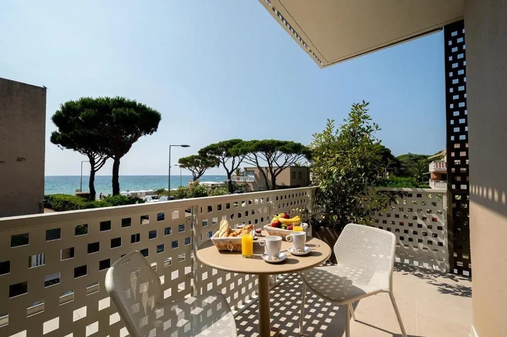 Hôtel Rivazur - Photo 4