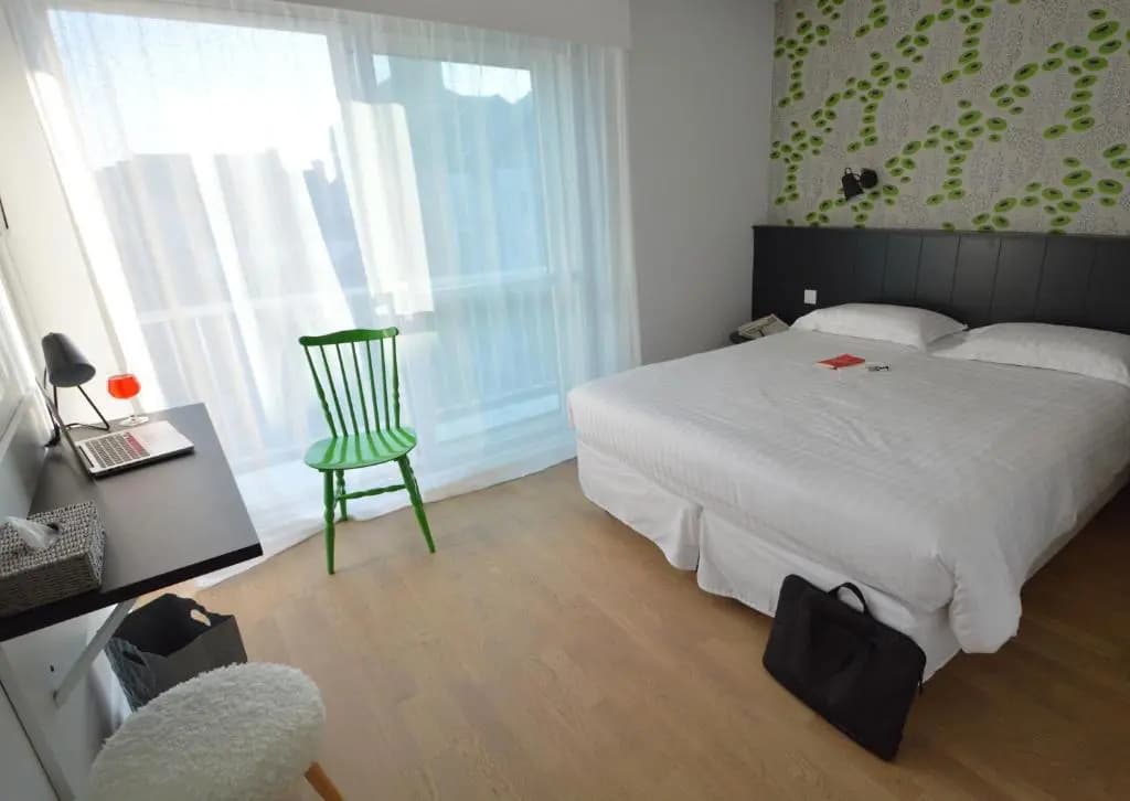 Hotel du Port - Photo 3