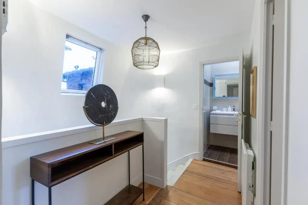 Beau duplex - Haut de gamme Place Morny - 75m2 - Photo 4