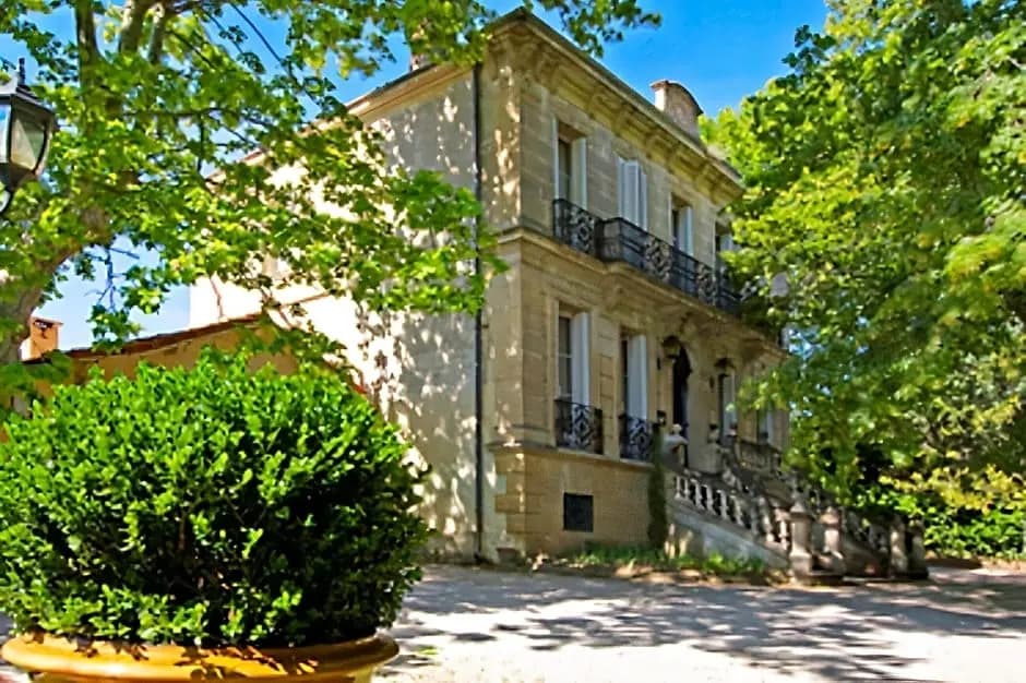 Embarben - Photo 1