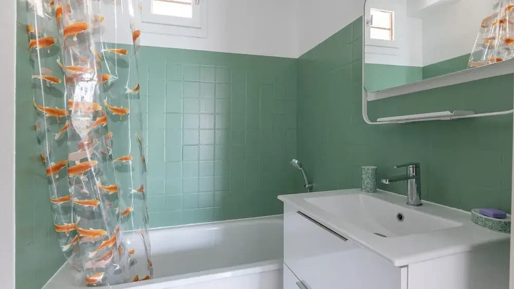 Bright & Breezy Retreat in Agde - Photo 4