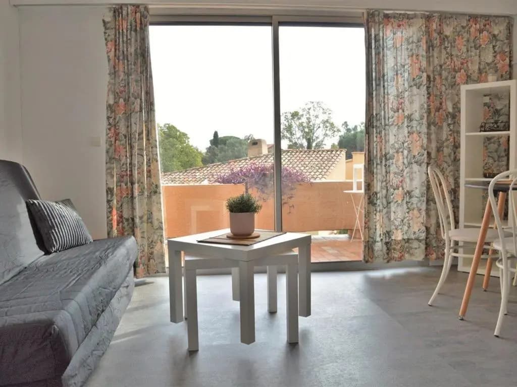 Appartement Le Lavandou, 1 pièce, 4 personnes - FR-1-251-240 - Photo 5