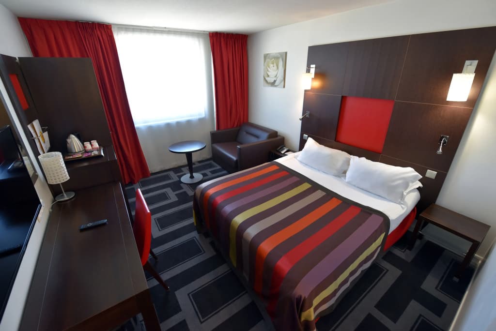 Holiday Inn Dijon by IHG - Photo 3