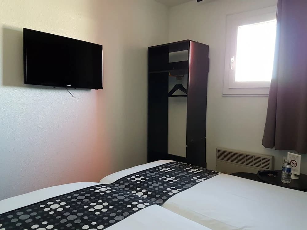 Brit Hotel Baillet en France - Photo 2