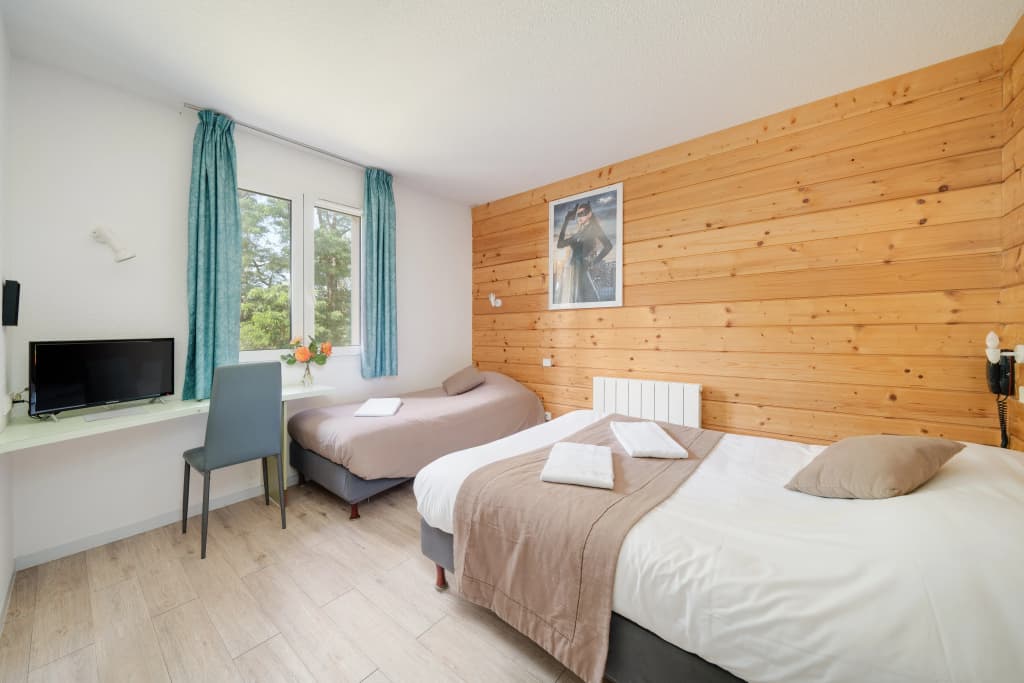 Hôtel Acacia Nancy Sud Lunéville - Photo 5
