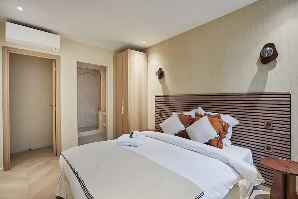 Elegant Apartment St Germain des Pres Luxembourg Park - Miniature 7