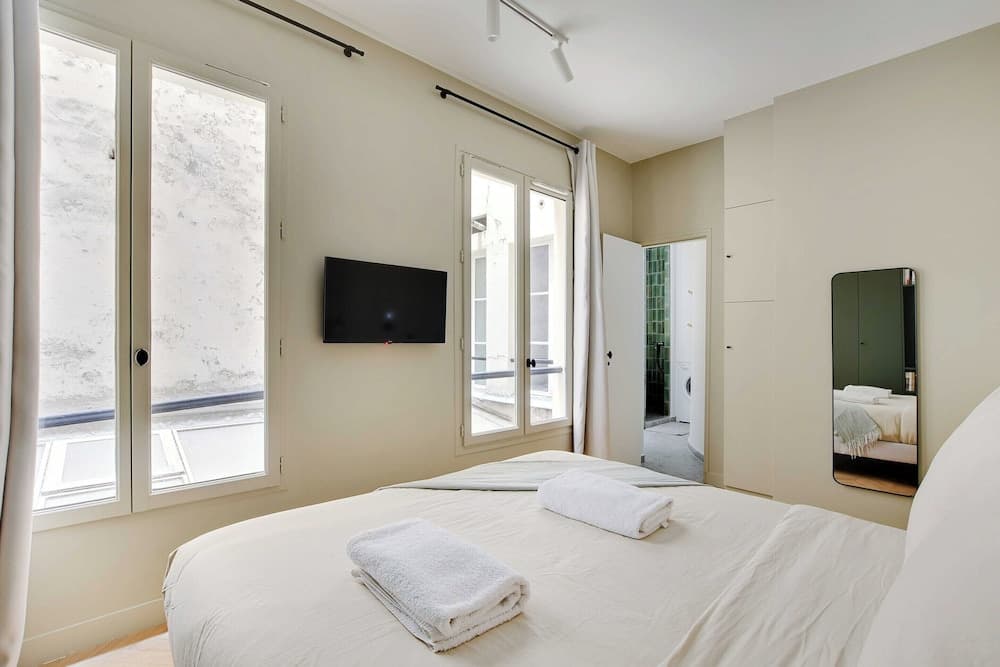 Magnificent apt in Bastille- 1bd/4p - Near Marais - Photo 3