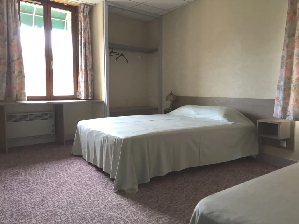 Hotel De La Mare - Miniature 7