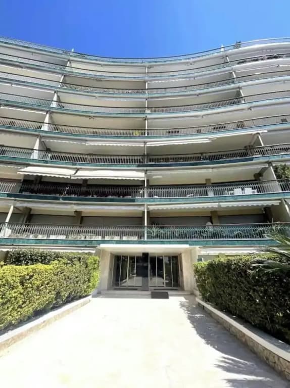 Modern Apartment - 3br- 6P - Palm Beah - Photo 1