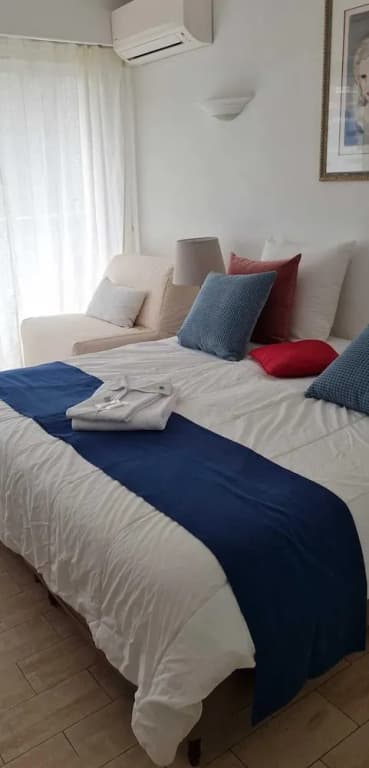 2 Bedrooms behind to the hotel Martinez - Photo 4