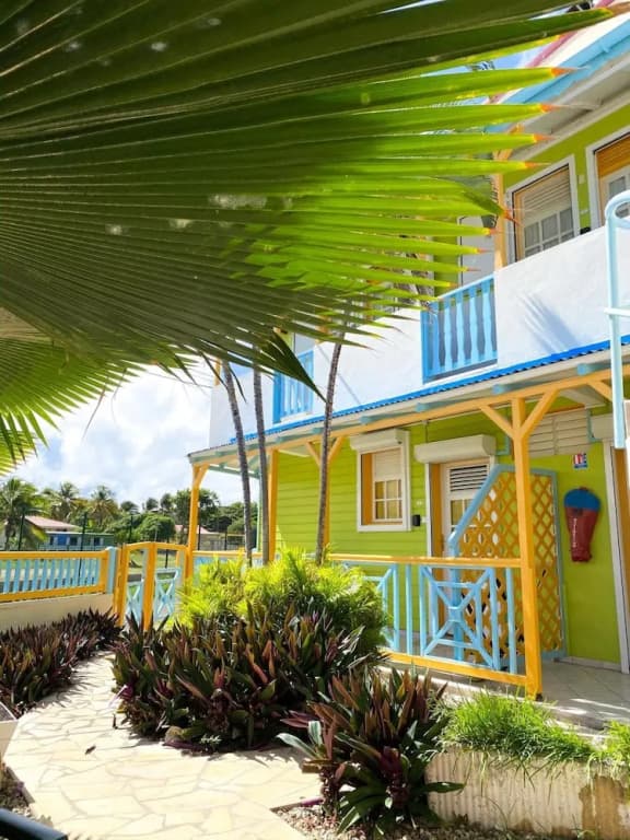 Hotel OASIS - Photo 1