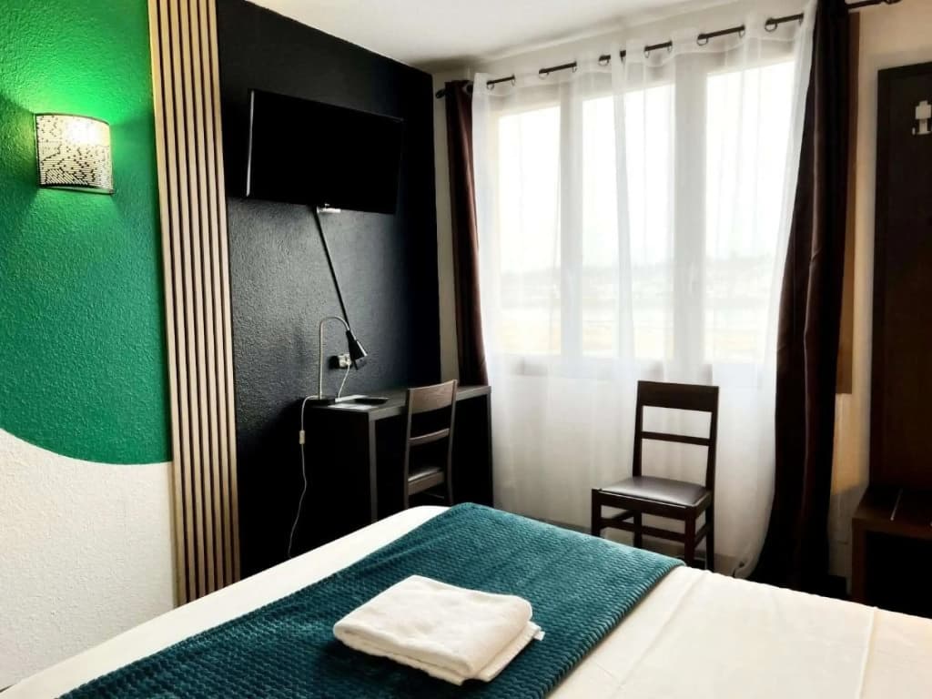 Brit Hotel Confort Gien - Photo 3