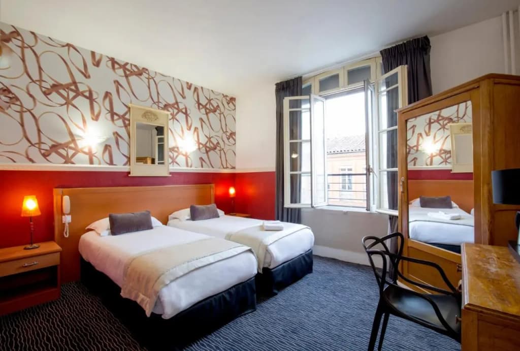 Hôtel Raymond 4 Toulouse - Photo 3