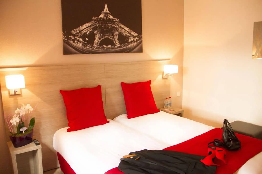 Hotel Fasthome - Photo 5