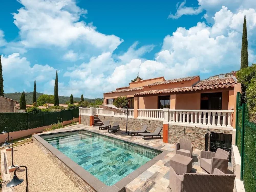 Villa in Callian With Heated Pool and Golf Nearby - Photo 1