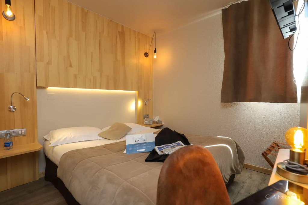 Kyriad Brive La Gaillarde Centre - Photo 2