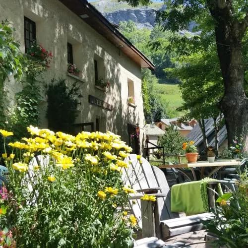 Hotel Auberge Edelweiss - Photo 3