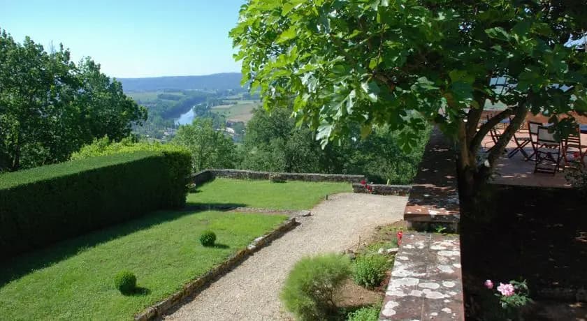 Chateau Calvayrac - Photo 3