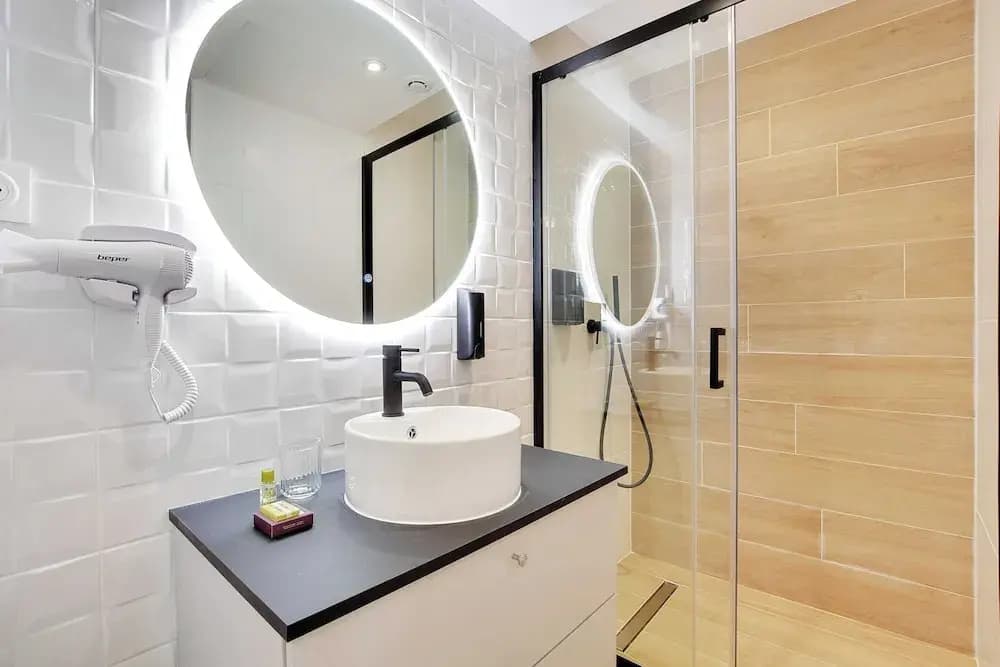 Newly Renovated Appartement Hotel Residence - Miniature 6