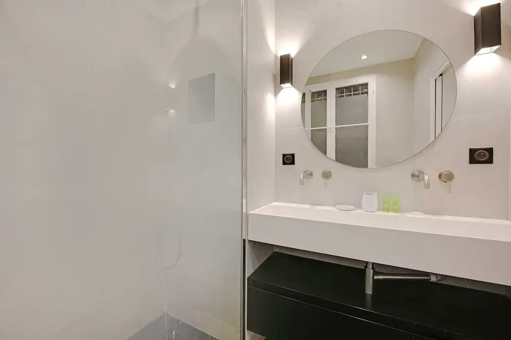 Charming Apartment - 2br/6p - Gare Saint-lazare - Miniature 8