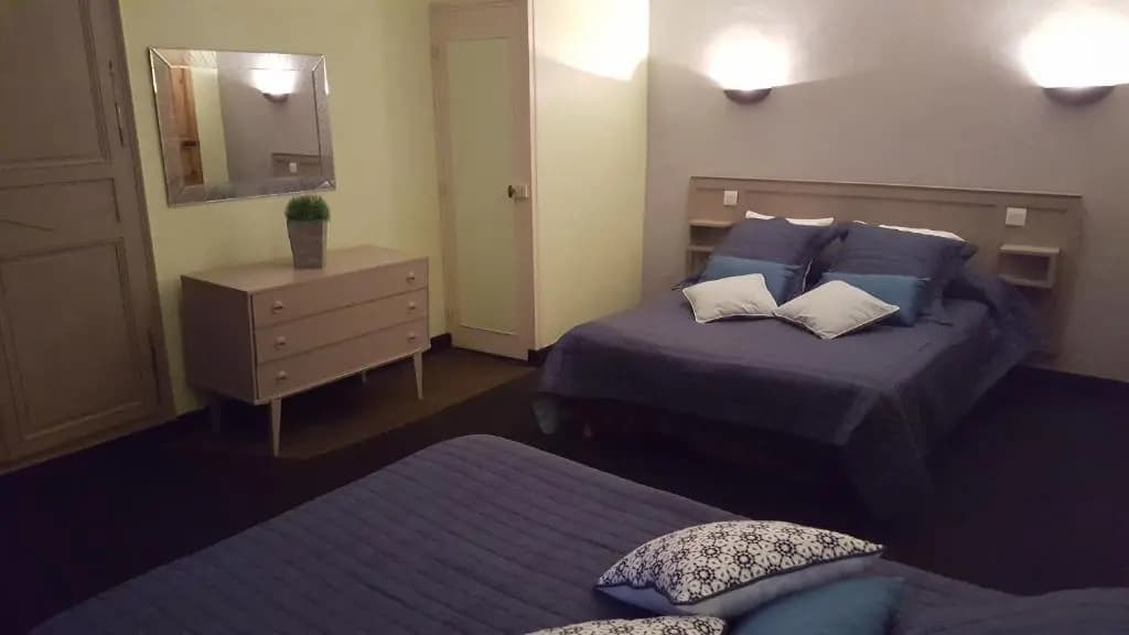 Hotel Ronsin - Photo 5