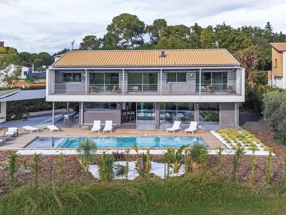 Villa 4 Bedrooms 8 PAX - Photo 1