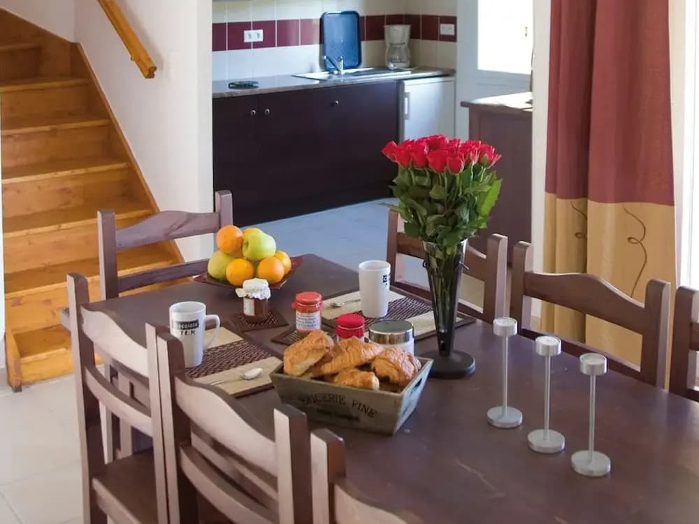 Beautiful Apartment in a Picturesque City in the Dordogne - Photo 3