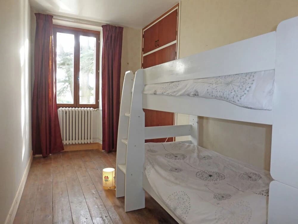 Luxurious Villa in Cazaubon with Swimming Pool - Photo 4
